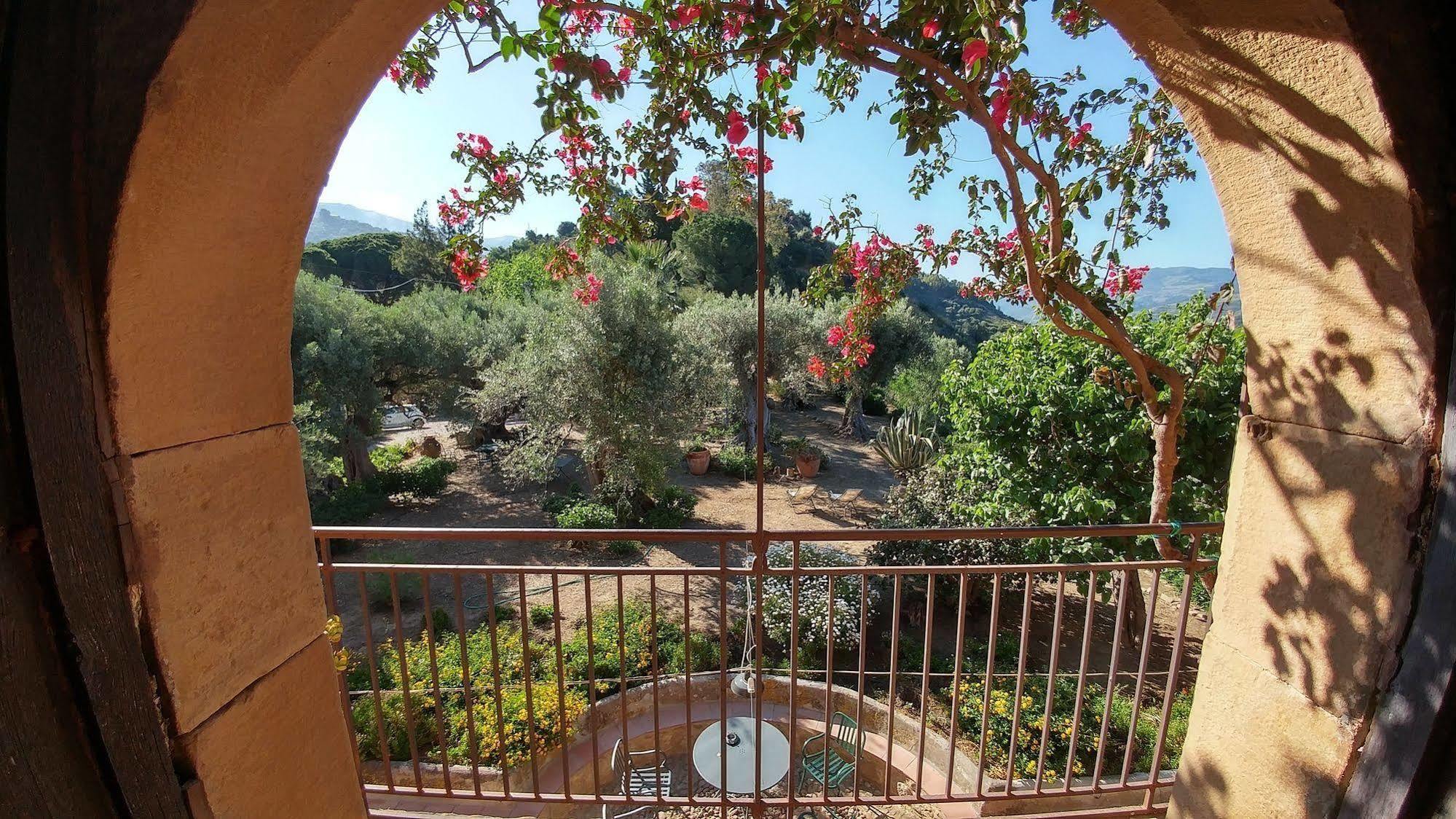 הוילה Pettineo Casa Migliaca מראה חיצוני תמונה